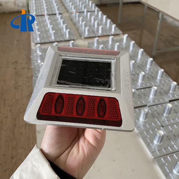 Flashing Led Solar Studs Company